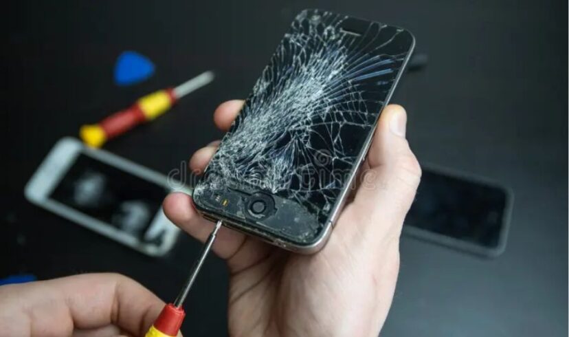 iPhone Repairs in Walton-on-Thames – Cracked Screens to Battery Swaps Made Easy