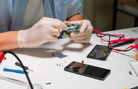 Samsung Phone Repair Services in Walton-on-Thames – Get it Fixed Today!