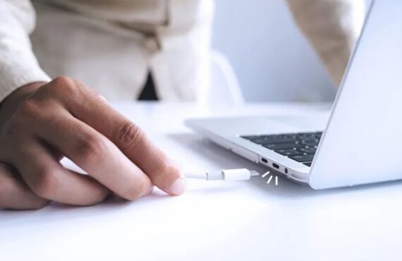 Laptop Not Charging? Visit a Trusted Repair Expert in Weybridge